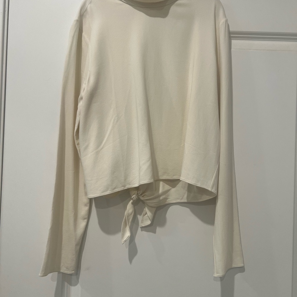 Jenni Kayne cream open back long sleeve blouse size S